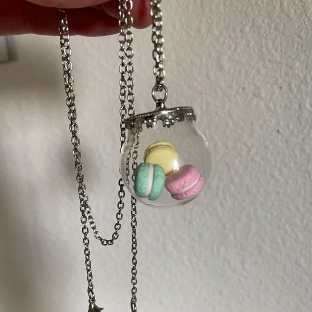 Silver tone jar of Macaron cookies necklace